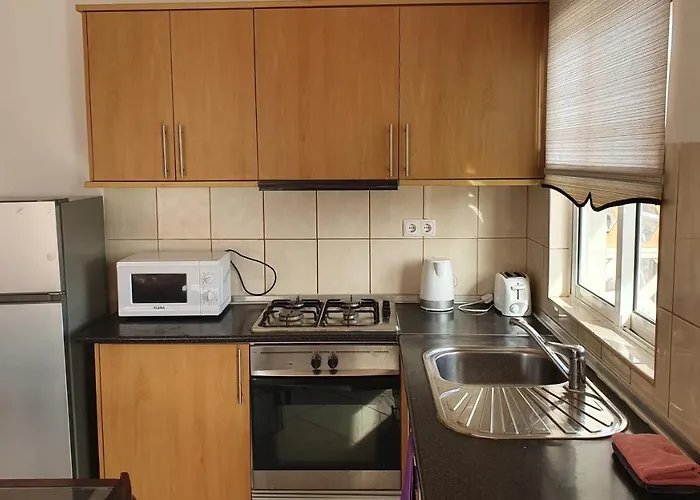 Santana Double Bedroom Serviced Apartment