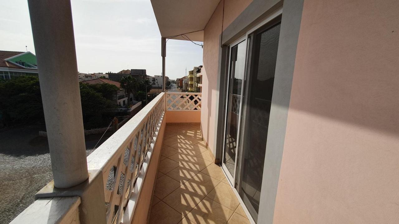 Santana Double Bedroom Serviced Apartment *